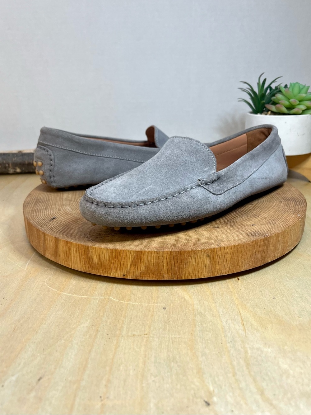 . Gemi The Felize Suede Driving Loafers Grey Size 39.5 / 8.5W-9N